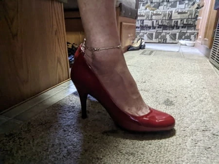 Yüksek Topuklar - Kırmızı Stiletto