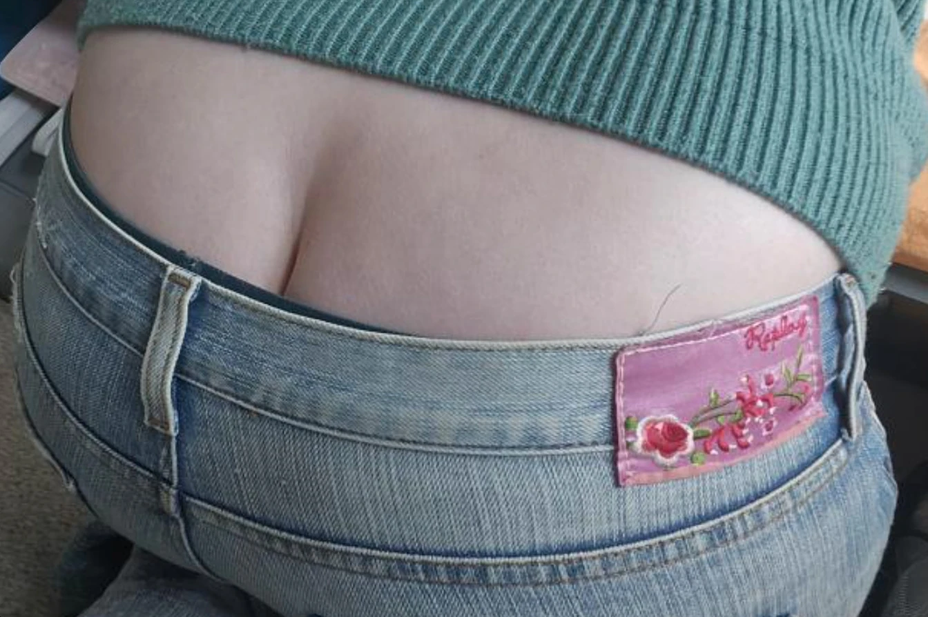 Buttcrack #3
