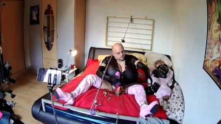 Aşırı bdsm seansı büyük memeler fetiş yüksek topuklu dildo anal