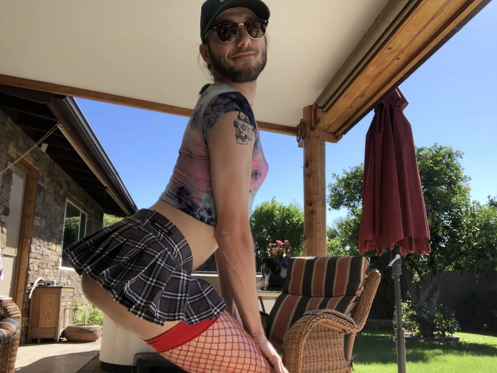 CD dress up backyard