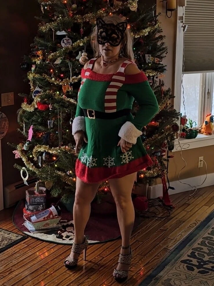 Mommy is TITS out ASS Up for Santa #2