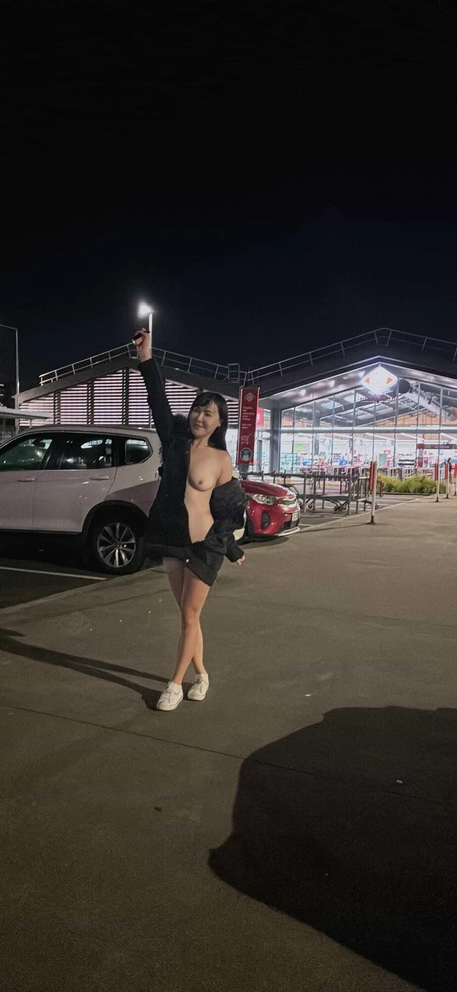 Misstaiwan alışverişte halka açık çıplak Tayvanlı model Auckland 