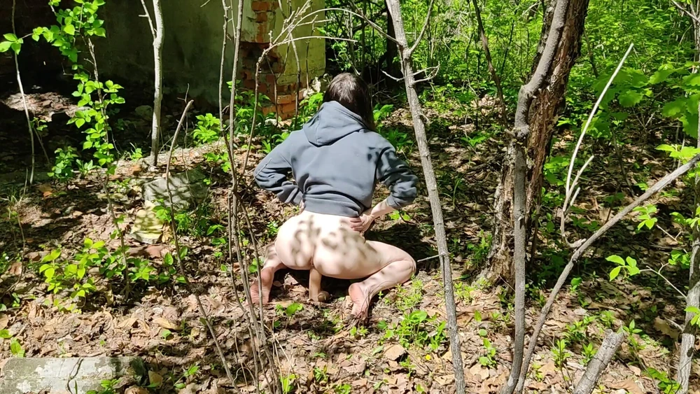 Walking bare-assed through the spring forest #4