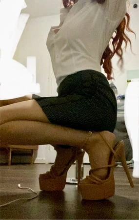 Ooooh, Raven yaramaz küçük bir S.  L. U. T