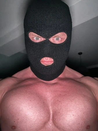 Gırtlağına ihtiyacım var 