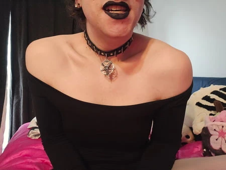 Annen oyuncağını buldu, onun yerine onu kullan