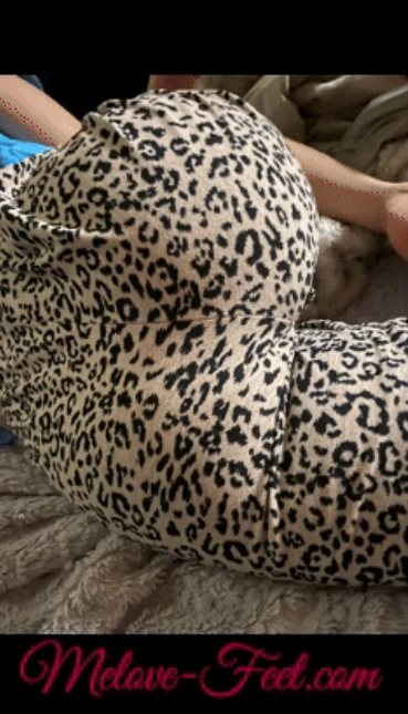 Действительно красивая сексуальная азиатская жопа