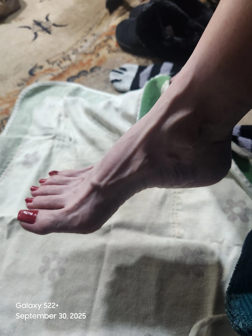 Goode Girl shows off toes bare foot and in silver nylons  #4