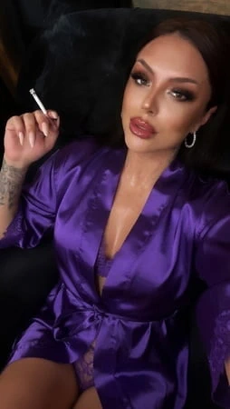 Mor saten bornoz azdırıyor