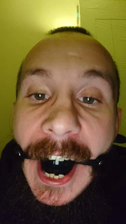 Yeni ağzı tıkaçlı topum