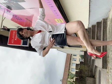 Kim beni sikmek ister?