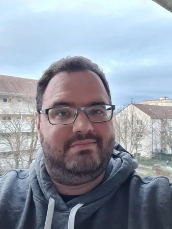 Yüz