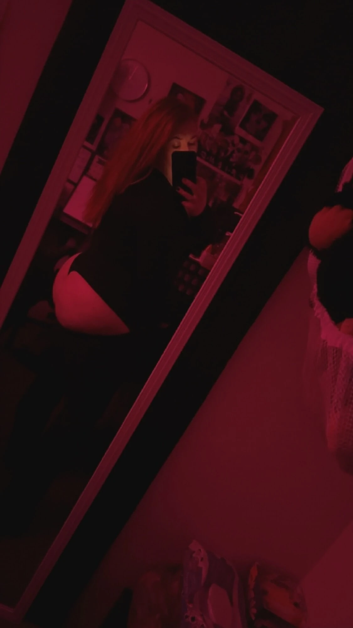 Red 😈 