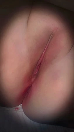 Azgın pembe amcığım sert yarağını istiyor