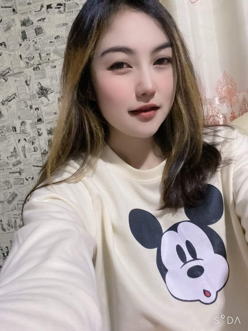 TATLı KıZ