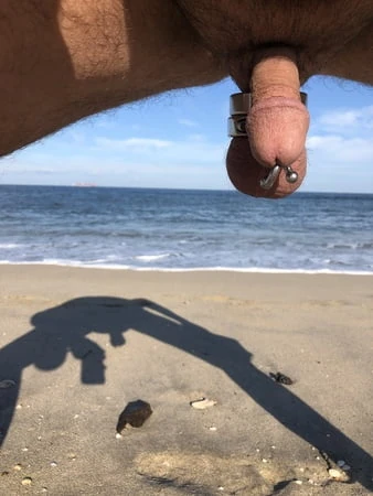 Plajda Kamu Önünde Çıplaklık