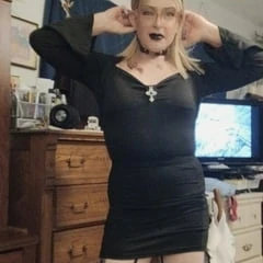 Лиза B. Фотографии готеса