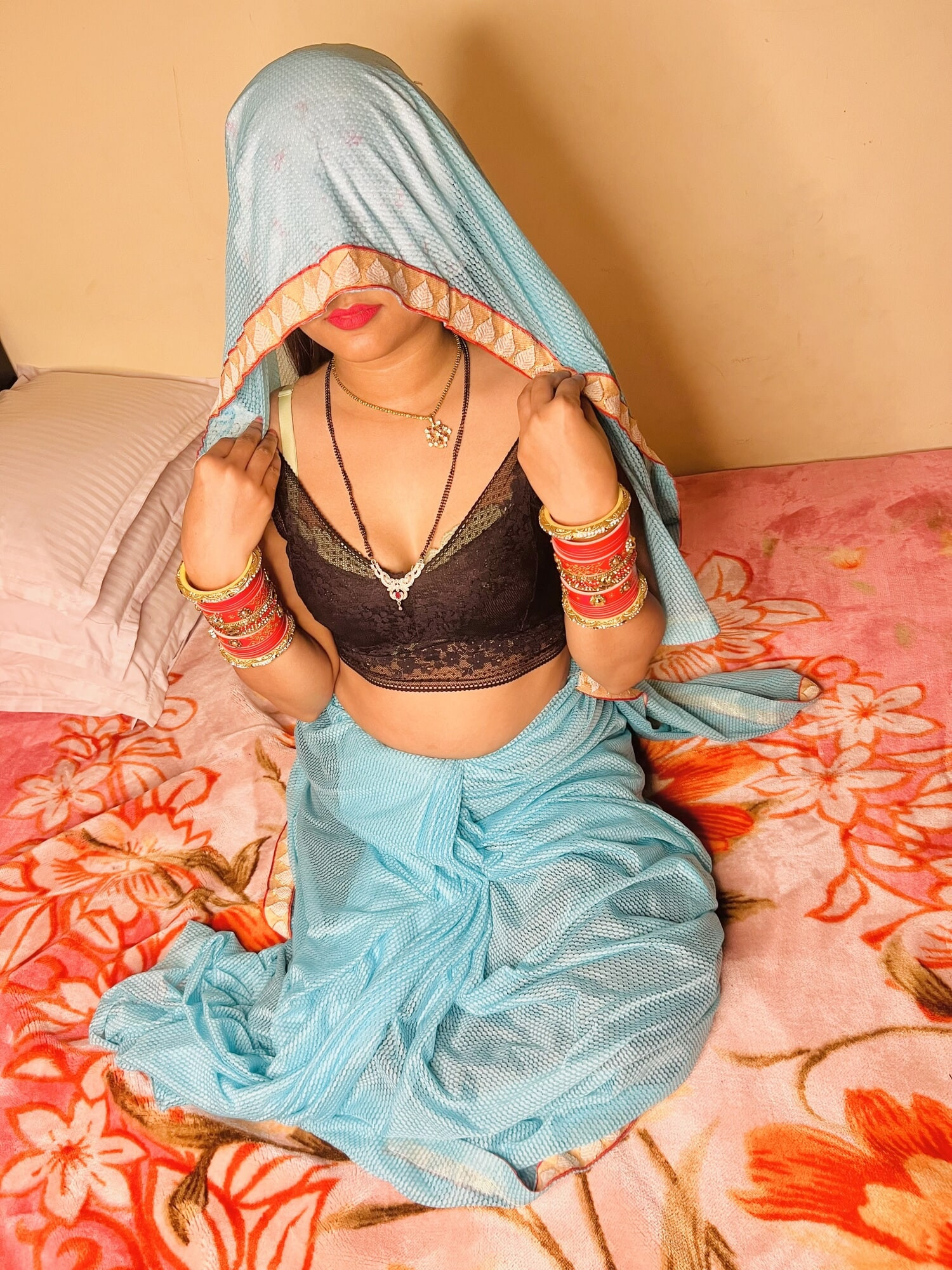 Kirli Sıcak Saree Fotoğraf Çekimi