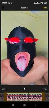 18+ üniversite öğrencisi azgın götünü ve yarağını gösteriyor