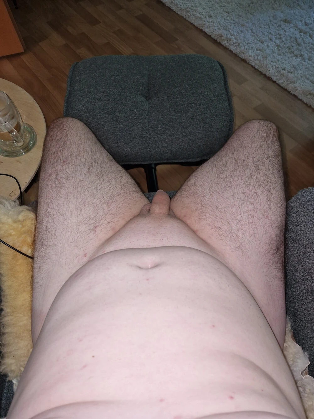 Bequem im Sessel. #3