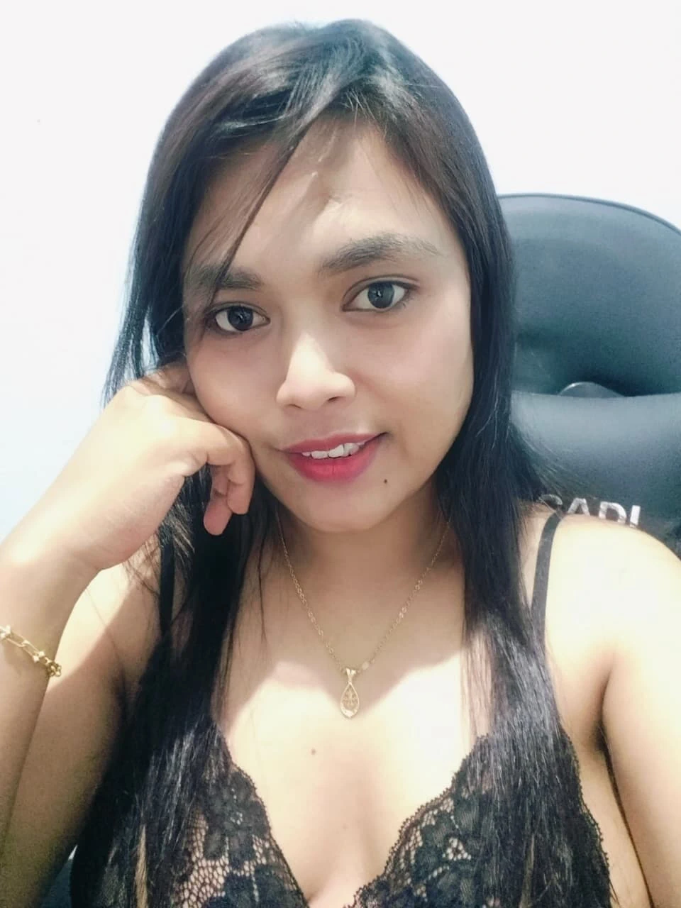 İLK FOTOĞRAFıMı TANıTıYOR