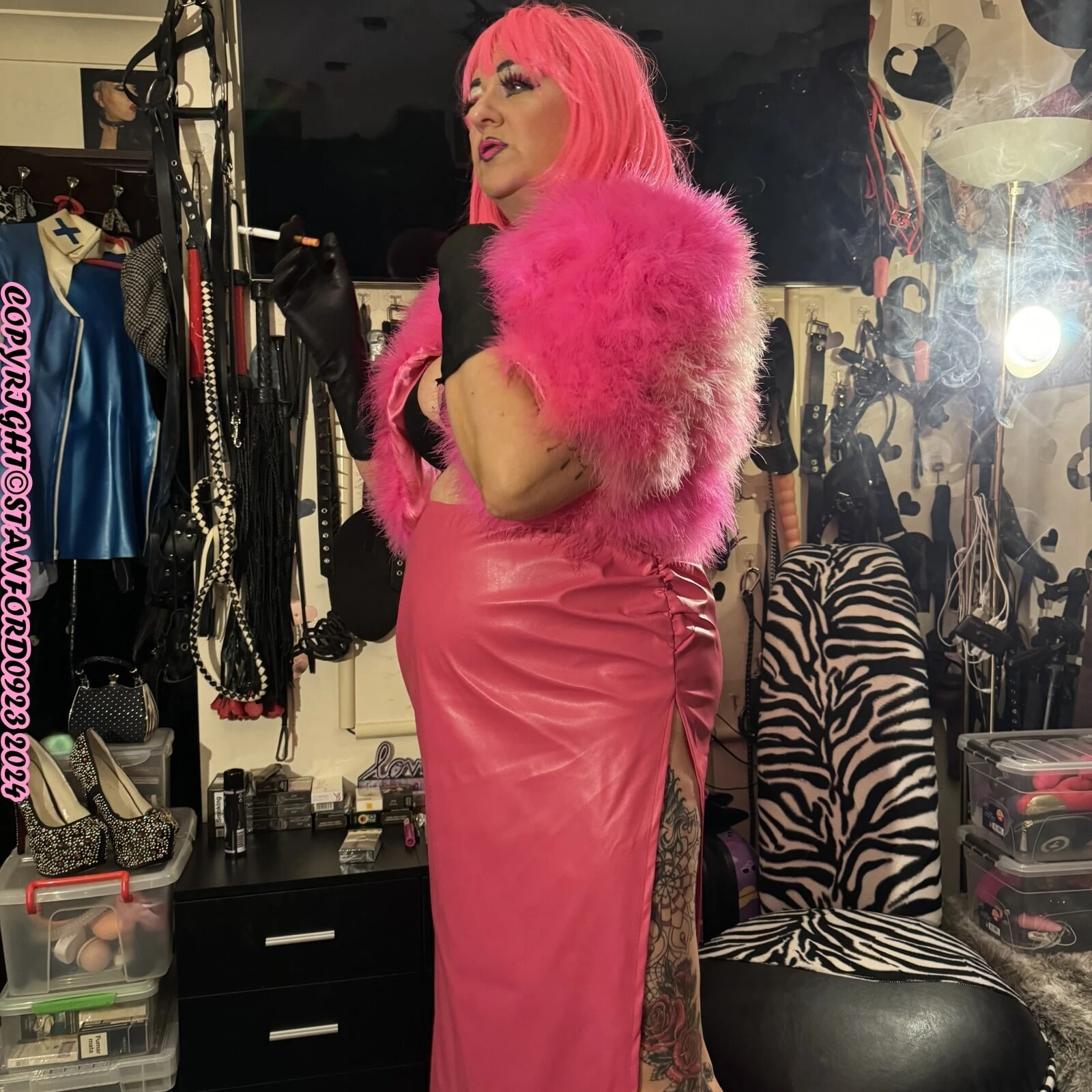 Barbie Orospu - Shirley