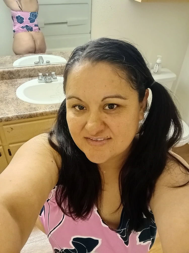 Slutg3 horny as hell  2