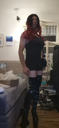 Dışarı çıkmak için giyindim