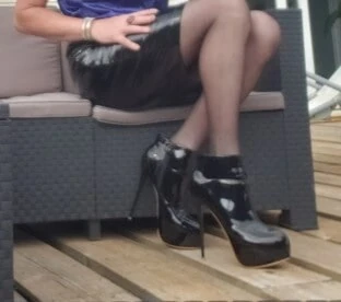 Шлюшка-сисси