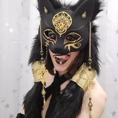 Рабыня-шлюшка, египетская кошка 