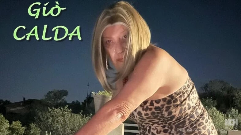 Gio Calda tatilde travesti fahişe